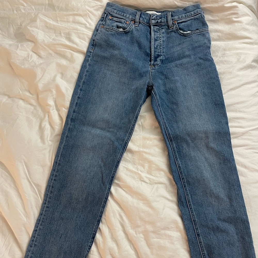 Denim forum aritizia 90s high rise drainpipe slim Jean